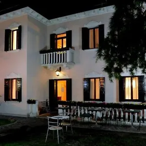  Casa di campagna Crispi