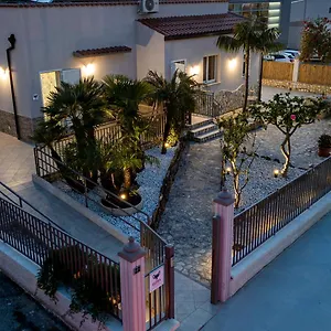 https://elima-le-casette.sicilyhotelsitaly.net